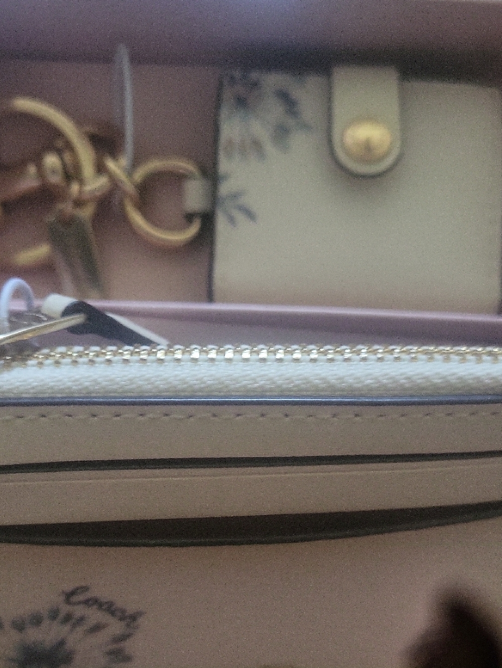 Coach Floral Duo Credit Card Holder And Keychain Id Holder Id Back Of Holder Box - Picture 7 of 8